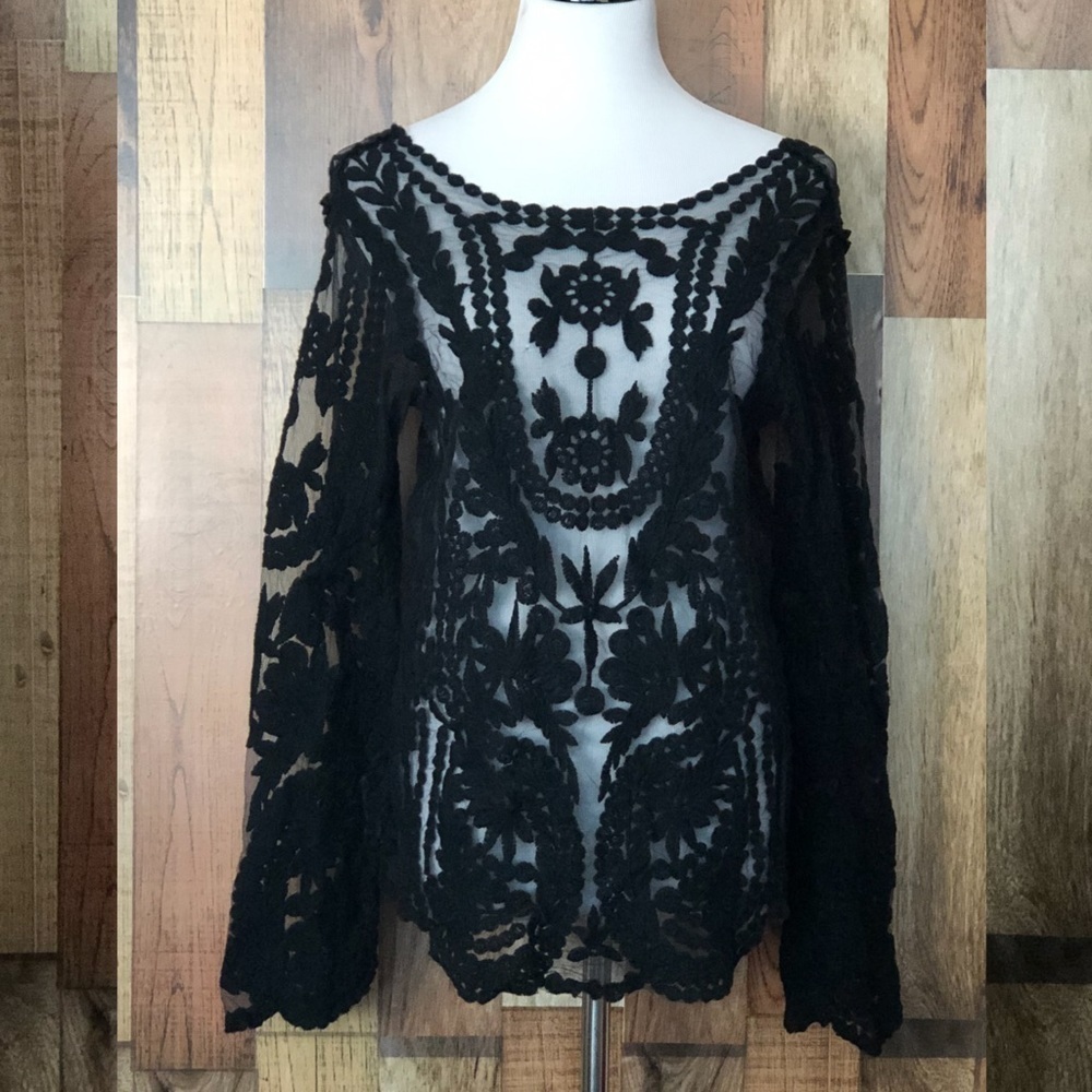 LookBook store lace long sleeve top Large